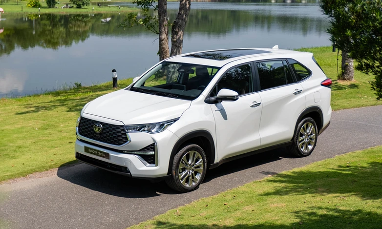 Đội xe dịch vụ đời mới Taxi An Giang 365